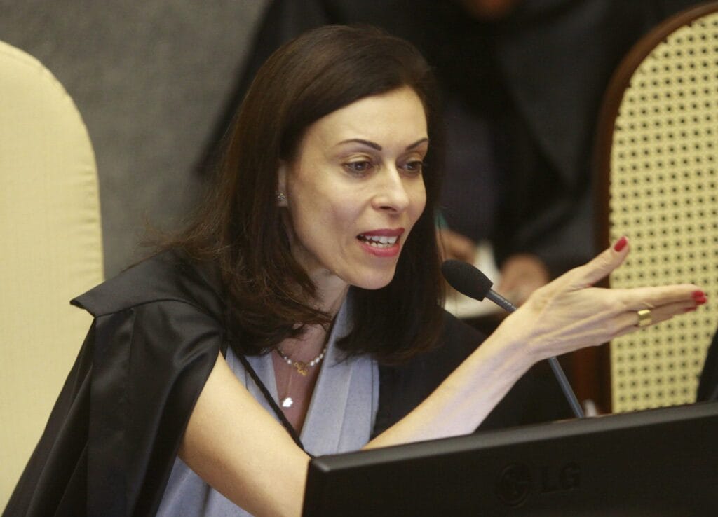 16264037438 f3b51e7ab5 k